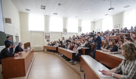 200 педагогов.jpg